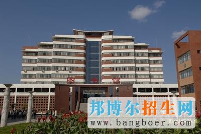 濱州學(xué)院校園一角7483