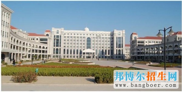 青島港灣職業(yè)技術(shù)學院啟航廣場7898