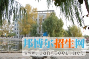 白城醫(yī)學(xué)高等?？茖W(xué)校校園一角5095