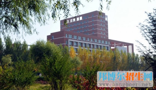 遼寧工程職業(yè)學院秋染校園4849