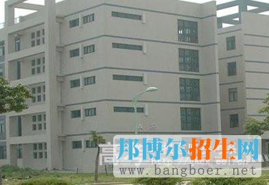 安徽工商職業(yè)學院校園一角5063