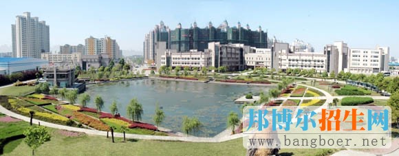 安徽醫(yī)學(xué)高等?？茖W(xué)校校園一角4612