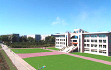 黑龍江農(nóng)業(yè)經(jīng)濟(jì)職業(yè)學(xué)院校園一角424