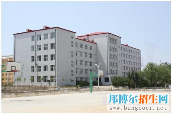 齊齊哈爾高等師范?？茖W校校園一角319