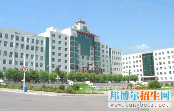 牡丹江醫(yī)學(xué)院校園一角279