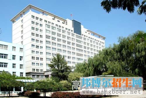 山西建筑職業(yè)技術(shù)學院校園一角2872