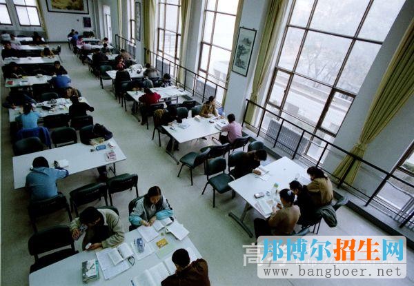 西北師范大學(xué)逸夫館5122