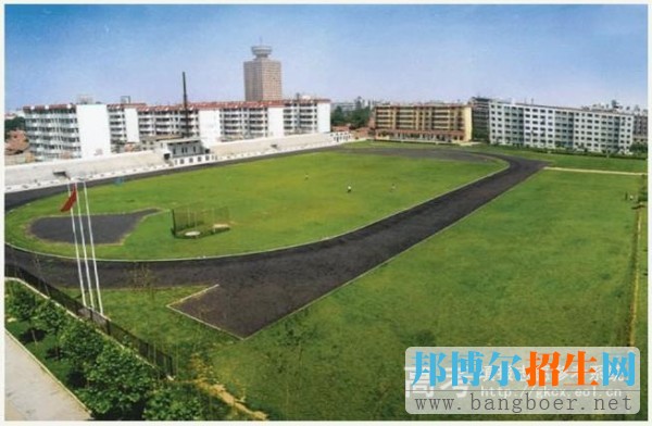 山東信息職業(yè)技術學院運動場8069
