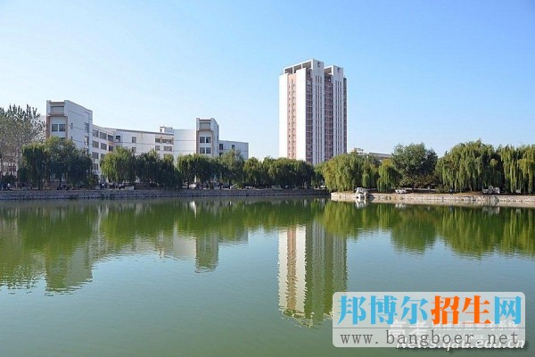 青島農(nóng)業(yè)大學虹子湖畔7060