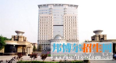 培養(yǎng)具備可再生能源工程與農(nóng)業(yè)生物環(huán)境等方面的基本理論和基本知識(shí)，能在可再生能源、設(shè)施農(nóng)業(yè)工程、節(jié)能、環(huán)境工程開發(fā)利用等領(lǐng)域從事規(guī)劃設(shè)計(jì)、裝備開發(fā)與集成