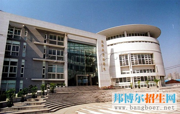同濟大學