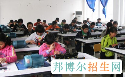 重慶市萬州電子信息工程學校
