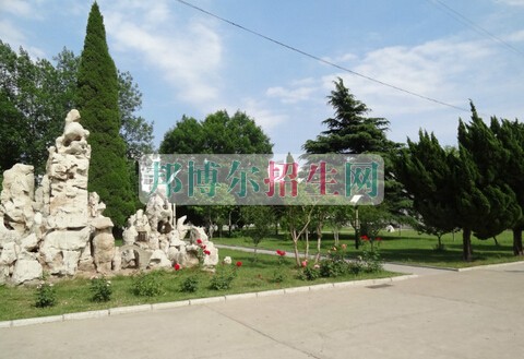 萊陽市衛(wèi)生學(xué)校報(bào)名條件
