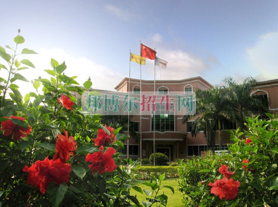 廣州涉外經(jīng)濟(jì)職業(yè)技術(shù)學(xué)院招生辦聯(lián)系電話(huà)