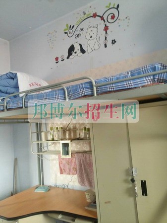 阜新高等?？茖W(xué)校宿舍條件