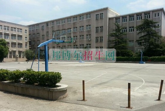 上海醫(yī)療器械高等?？茖W(xué)校