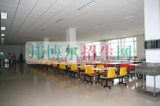 長(zhǎng)春大學(xué)旅游學(xué)院宿舍條件