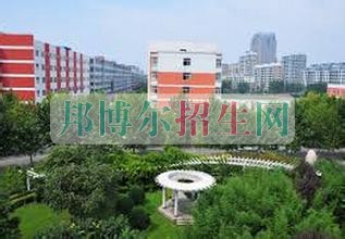 陜西旅游烹飪職業(yè)學(xué)院招生辦聯(lián)系電話(huà)
