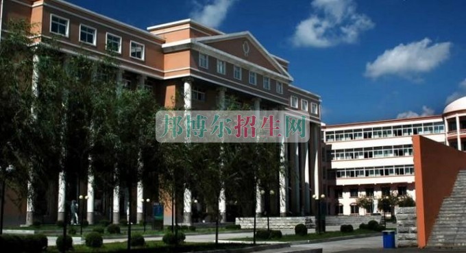 中?？即髮W(xué)怎么考