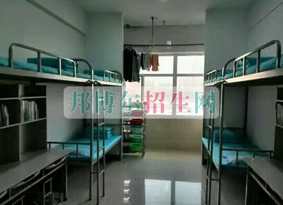 龍里縣中等職業(yè)學校