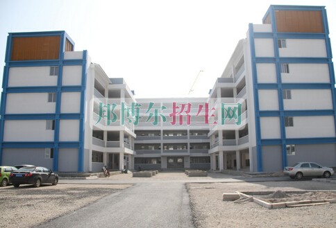 西秀區(qū)高級職業(yè)技術(shù)中學(xué)