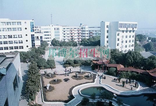 軟件技術(shù)最好學校