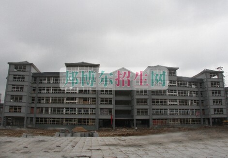 六盤水市西南計算機(jī)學(xué)校