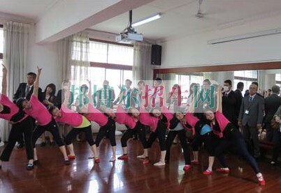 貴陽盲聾啞學校2022年招生辦聯(lián)系電話