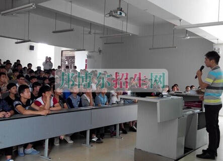 資陽市技工學校