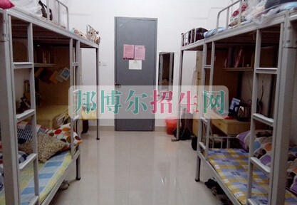 天府新區(qū)成人中等專業(yè)學校2021年宿舍條件