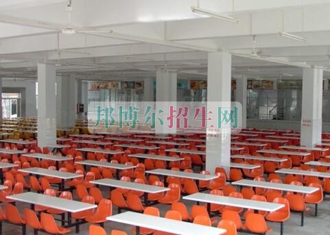 平昌鷹才中等職業(yè)技術(shù)學(xué)校