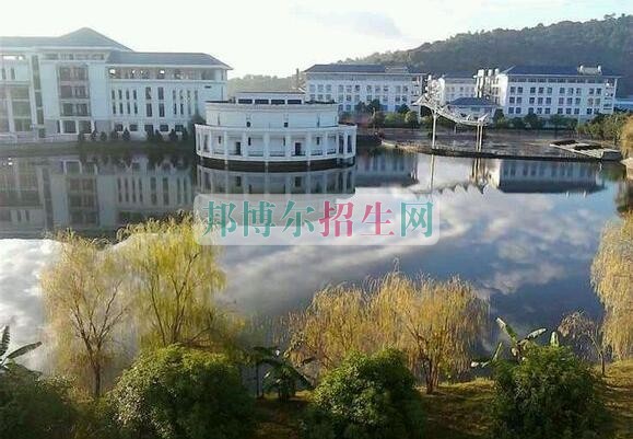 中?？祻?fù)治療可以考大專嗎