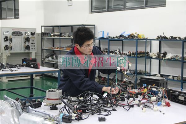 成都汽車電子技術(shù)就業(yè)形勢(shì)怎么樣