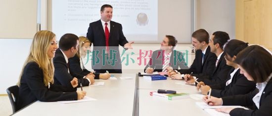 成都哪里有酒店管理學(xué)校