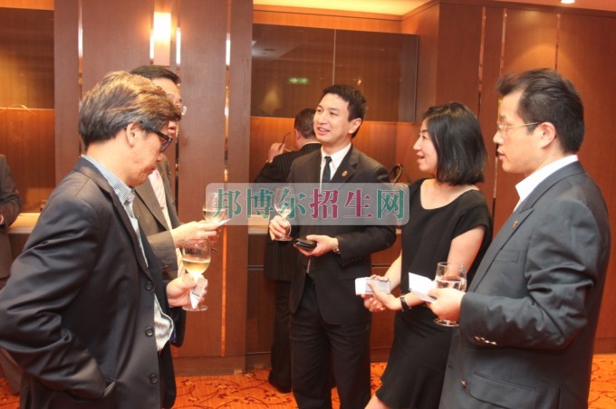 成都哪些大學(xué)有酒店管理大專