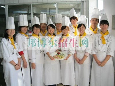 成都高等烹飪工藝與營(yíng)養(yǎng)大專學(xué)校