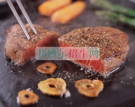 成都設(shè)有烹飪工藝與營(yíng)養(yǎng)的公辦大專學(xué)校