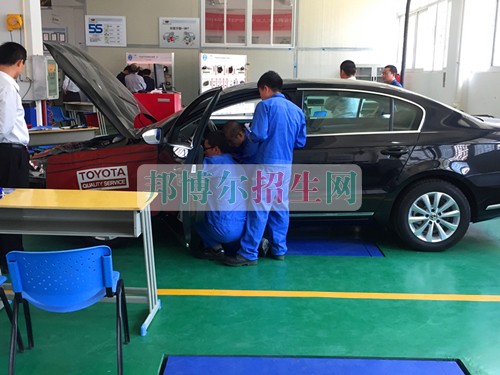 成都汽車運用與維修學校報名條件