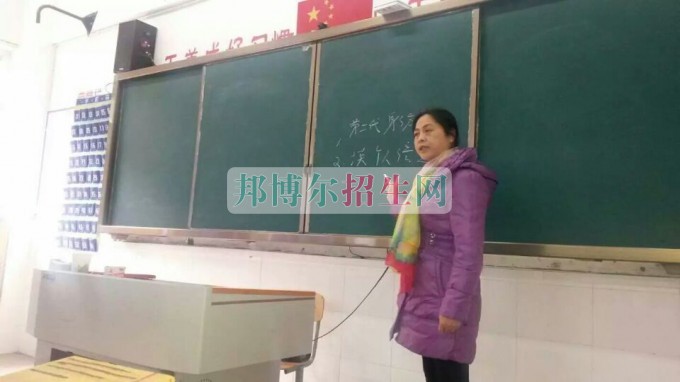 2017年成都汽車職業(yè)技術(shù)學(xué)校五年制高職轉(zhuǎn)錄工作正式拉開(kāi)序幕