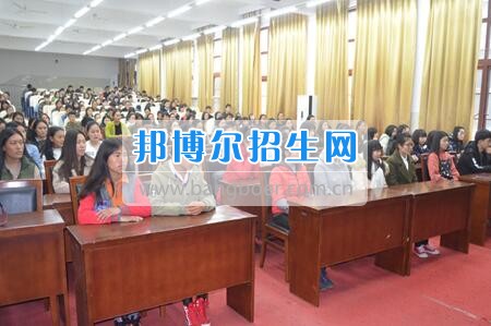 四川省檔案學(xué)校行2014級學(xué)生高考誓師大會(huì)