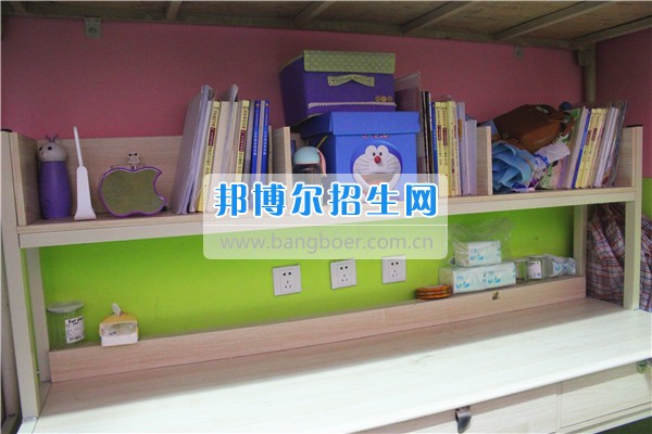 成都希望幼師學校是責任？更是一種愛！