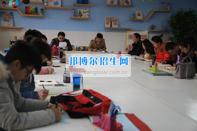 川北幼兒師范高等?？茖W(xué)校落實(shí)黨委主體責(zé)任加強(qiáng)基層組織建設(shè)