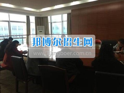 貴州職業(yè)技術(shù)學(xué)院招就中心協(xié)同各二級(jí)學(xué)院做好分類(lèi)考試招生宣傳工作
