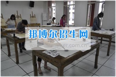 全國書畫等級考試在成都師范學院開考