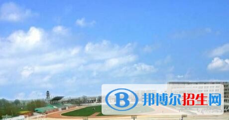 四川經(jīng)濟(jì)管理學(xué)校招生辦聯(lián)系電話