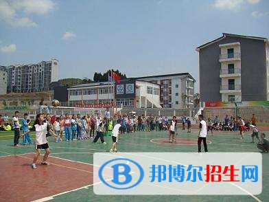 綿陽藝術學校2018年報名條件、招生對象