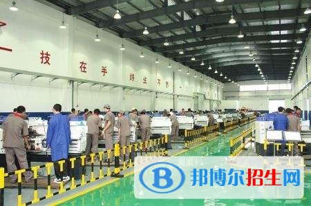 成都機(jī)電技術(shù)學(xué)校有哪些專業(yè)