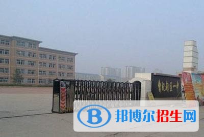 唐山衛(wèi)生學(xué)校2018年報(bào)名條件、招生對象