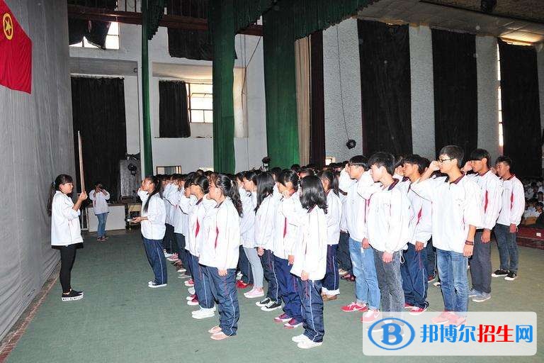 紅河州財經(jīng)學校2018年報名條件、招生對象