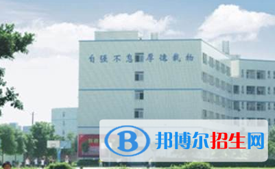 云南省化工高級技工學校招生辦聯(lián)系電話